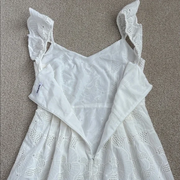 Steve Madden Sierra Floral Eyelet White Mini Dress - Picture 11 of 11